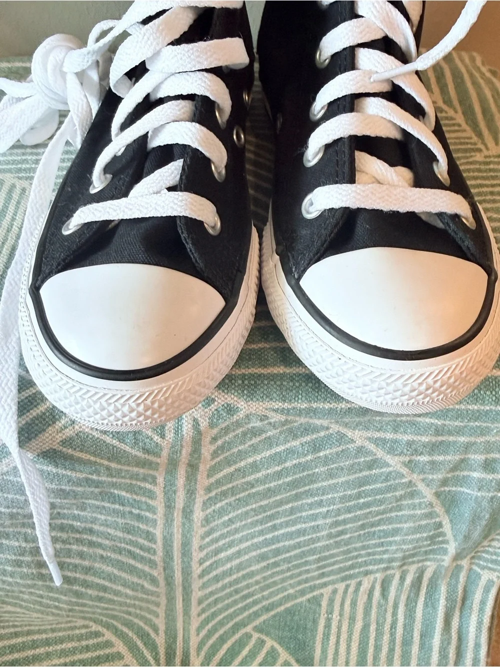 Converse Chuck Taylor All Star Knee High Shoes Youth 1 Black NWOT